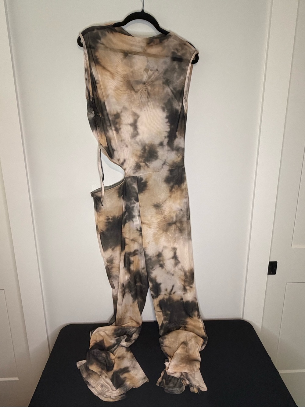 NWT (12) Pretty Little Thing Tie-Dye Sheer Sleeveless Cutout Jumpsuit
